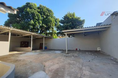 Casa para alugar - 120m&sup2; - Zona I