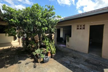 Casa &agrave; venda - 136m&sup2; - ZONA VI