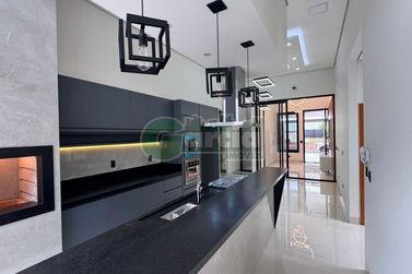 Casa &agrave; venda - 127m&sup2; - Parque Residencial Interlagos II