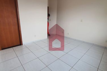 Apartamento para alugar - Zona III