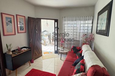 Casa &agrave; venda - 138m&sup2; - Zona IV
