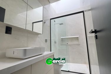 Casa &agrave; venda - 187m&sup2; - .