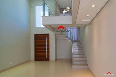 Casa &agrave; venda - 347m&sup2; - Residencial Royal Garden