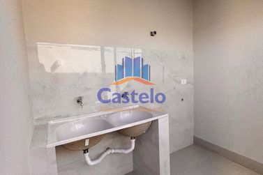Casa &agrave; venda - 152m&sup2; - ZONA III