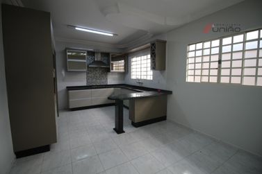 Casa para alugar - 160m&sup2; - Parque Bandeirantes