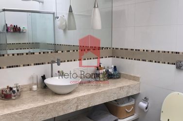 Sobrado &agrave; venda - 276m&sup2; - Zona II