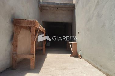 Casa &agrave; venda - 47m&sup2; - JARDIM PINHEIRINHO