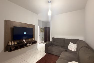 Casa &agrave; venda - 102m&sup2; - Parque Residencial Interlagos