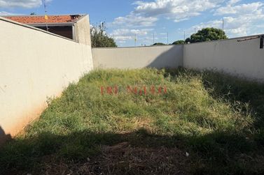 Casa &agrave; venda - 100m&sup2; - ZONA IV
