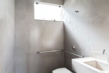 Sal&atilde;o Comercial para alugar - 358m&sup2; - Parque Residencial da G&aacute;vea