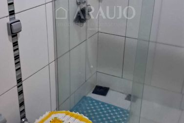 Casa &agrave; venda - 311m&sup2; - Jardim Castelo Branco