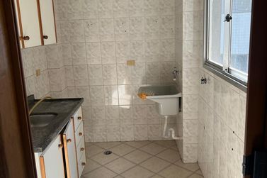 Apartamento para alugar - 30m&sup2; - Zona III