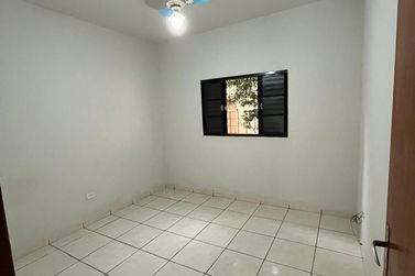 Casa &agrave; venda - 245m&sup2; - Zona II