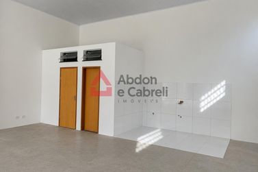 Sal&atilde;o Comercial para alugar - 120m&sup2; - Zona II