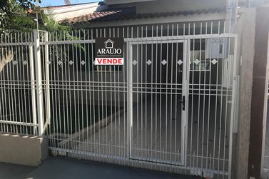 Casa &agrave; venda - 84m&sup2; - Parque Bandeirantes