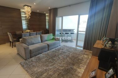 Apartamento &agrave; venda - 131m&sup2; - Zona I