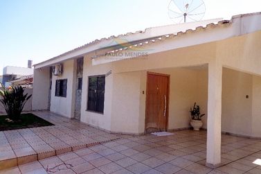 Casa &agrave; venda - 130m&sup2; - Zona 3