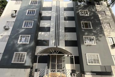 Apartamento &agrave; venda - 63m&sup2; - Zona III