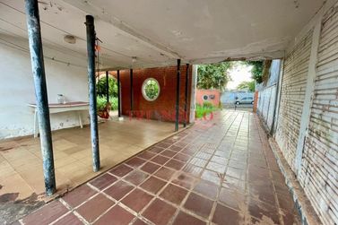 Casa &agrave; venda - 544m&sup2; - ZONA I