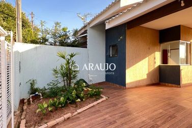 Casa &agrave; venda - 98m&sup2; - Jardim San Marino