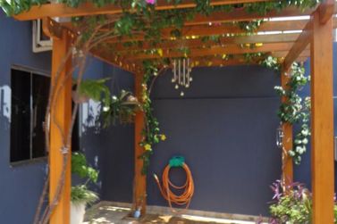 Casa &agrave; venda - 105m&sup2; - Jardim Cima