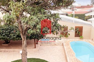 Casa &agrave; venda - 300m&sup2; - Zona I