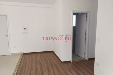 Apartamento para alugar - 50m&sup2; - ZONA V