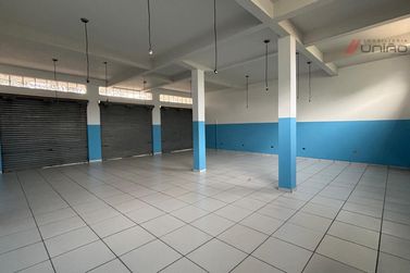 Sal&atilde;o Comercial para alugar - 120m&sup2; - Zona VII