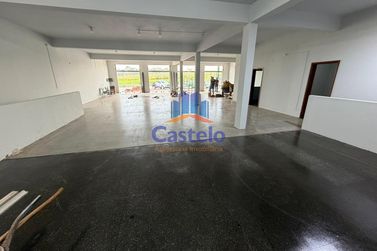 Sal&atilde;o Comercial para alugar - 390m&sup2; - PARQUE DAS LARANJEIRAS