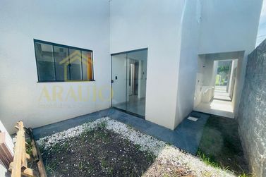 Casa &agrave; venda - 62m&sup2; - Jardim Sakai