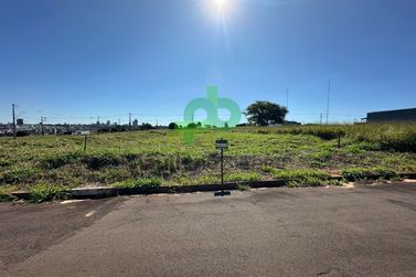 Terreno &agrave; venda - 376m&sup2; - CONJUNTO PATRIM&Ocirc;NIO UMUARAMA