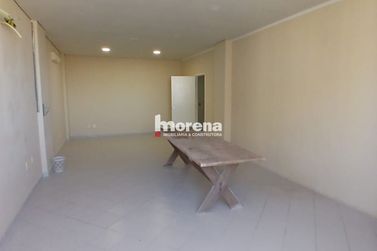 Sala Comercial para alugar - 140m&sup2; - Zona III