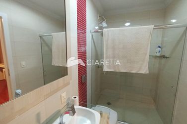 Casa &agrave; venda - 270m&sup2; - JARDIM GISELA