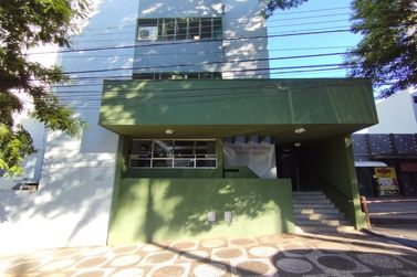 Sala Comercial &agrave; venda - 53m&sup2; - ZONA I