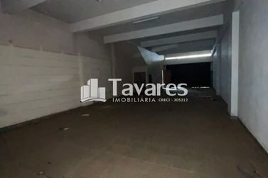 Casa &agrave; venda - 1000m&sup2; - Zona I