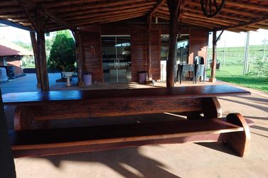 Ch&aacute;cara &agrave; venda - 20m&sup2; - Estrada Jaborandi