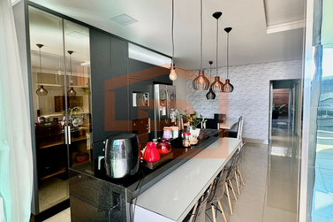 Casa &agrave; venda - 133m&sup2; - Jardim Caravelle