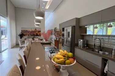 Casa &agrave; venda - Zona II