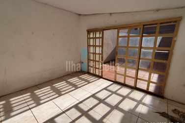 Casa para alugar - Zona I