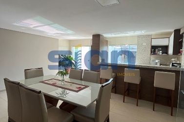 Casa &agrave; venda - 340m&sup2; - 