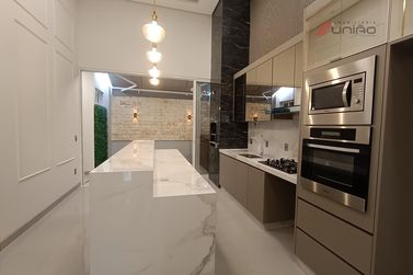 Casa &agrave; venda - 135m&sup2; - Jardim Colorado