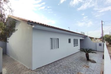 Casa para alugar - 85m&sup2; - JARDIM IPANEMA