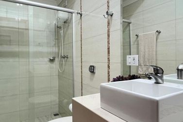 Casa &agrave; venda - 233m&sup2; - Jardim Global