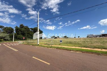 Terreno &agrave; venda - 360m&sup2; - VILA BECKER