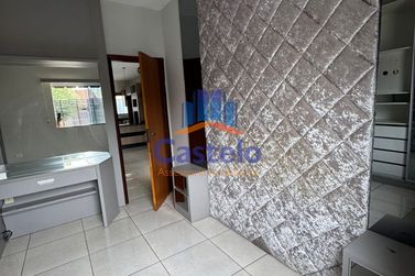 Casa &agrave; venda - 67m&sup2; - JARDIM ARAX&Aacute;