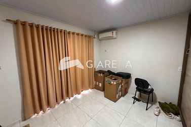 Casa &agrave; venda - 190m&sup2; - JARDIM S&Atilde;O FRANCISCO