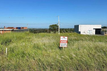 Terreno &agrave; venda - 135m&sup2; - Jardim Bela Casa I