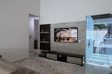 Casa &agrave; venda - 360m&sup2; - Jardim Tamoio