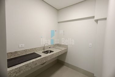 Sal&atilde;o Comercial para alugar - Zona III