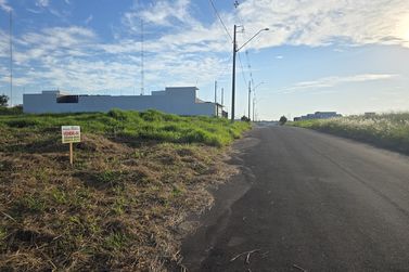 Terreno &agrave; venda - 376m&sup2; - PARQUE FIRENZA